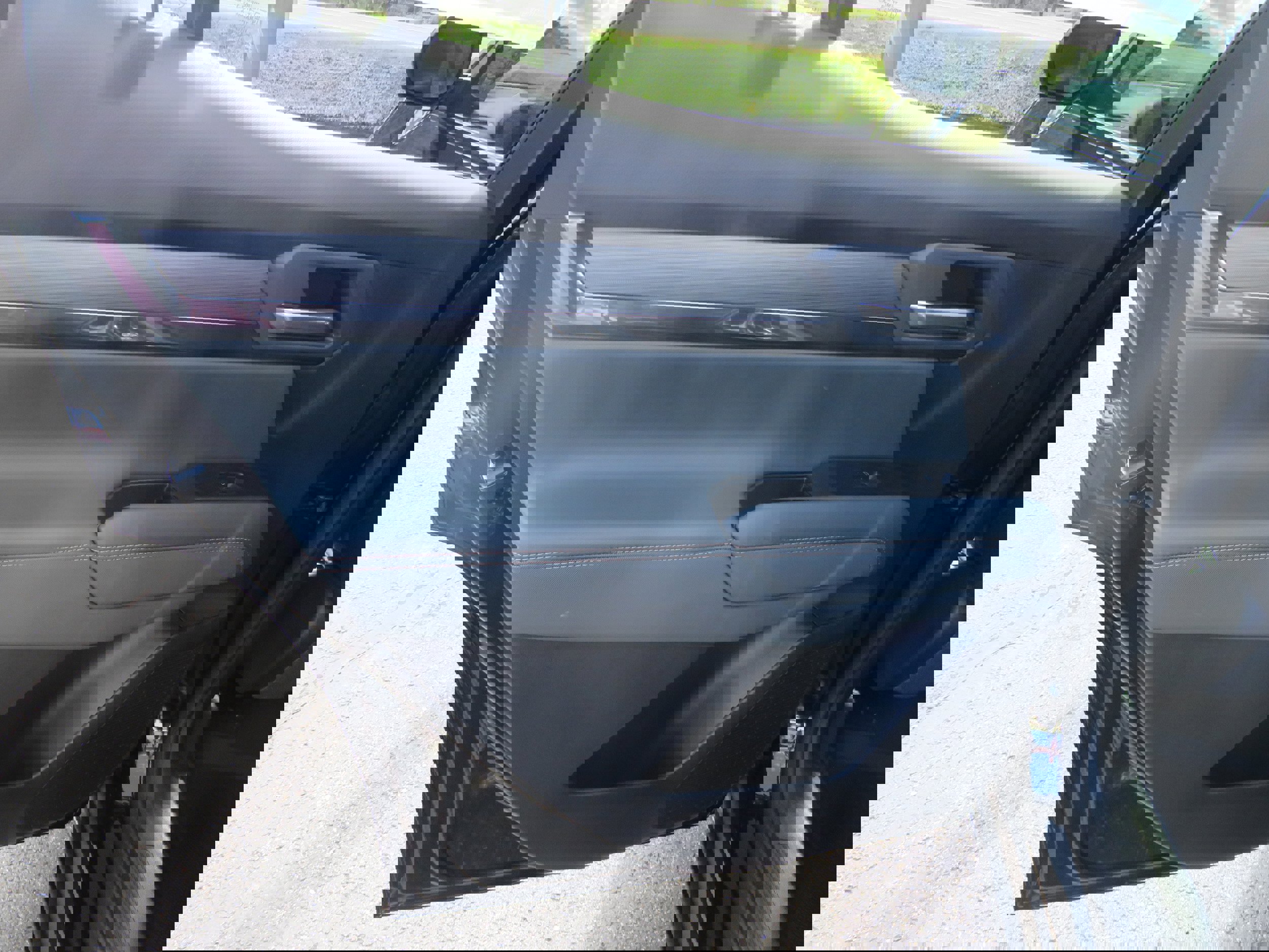 New 2026 GMC Terrain AT4 w/ LPO, Floor Liner Package image 11