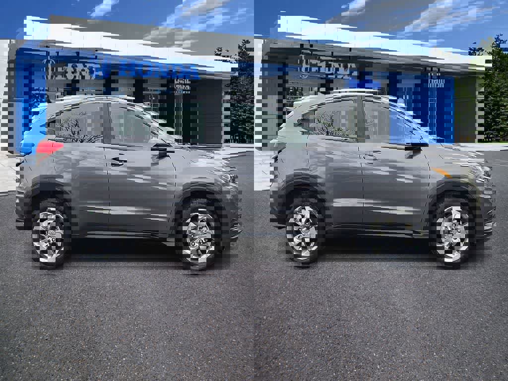 Certified 2021 Honda HR-V LX image 25