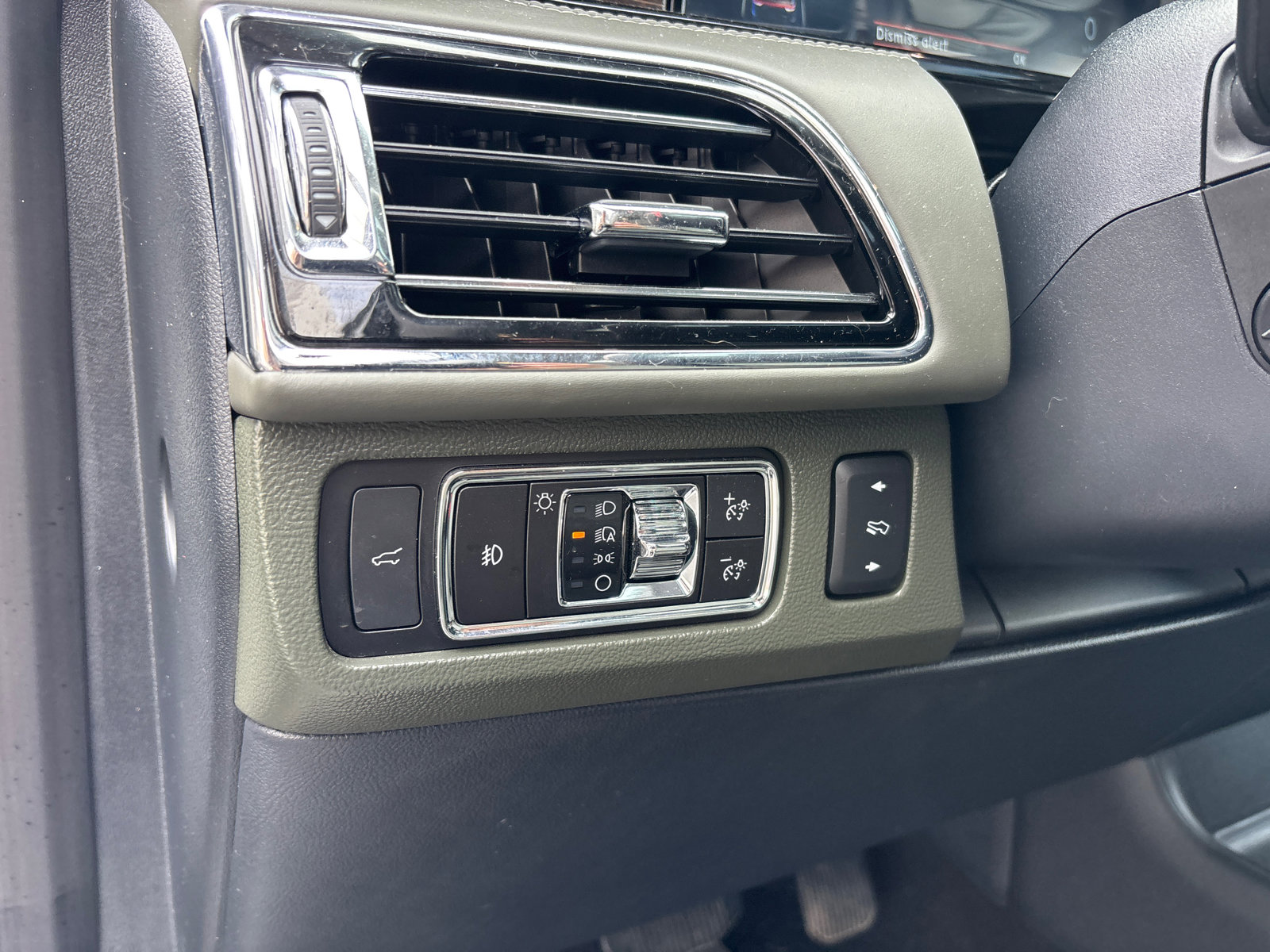 Certified 2023 Lincoln Navigator Black Label image 14