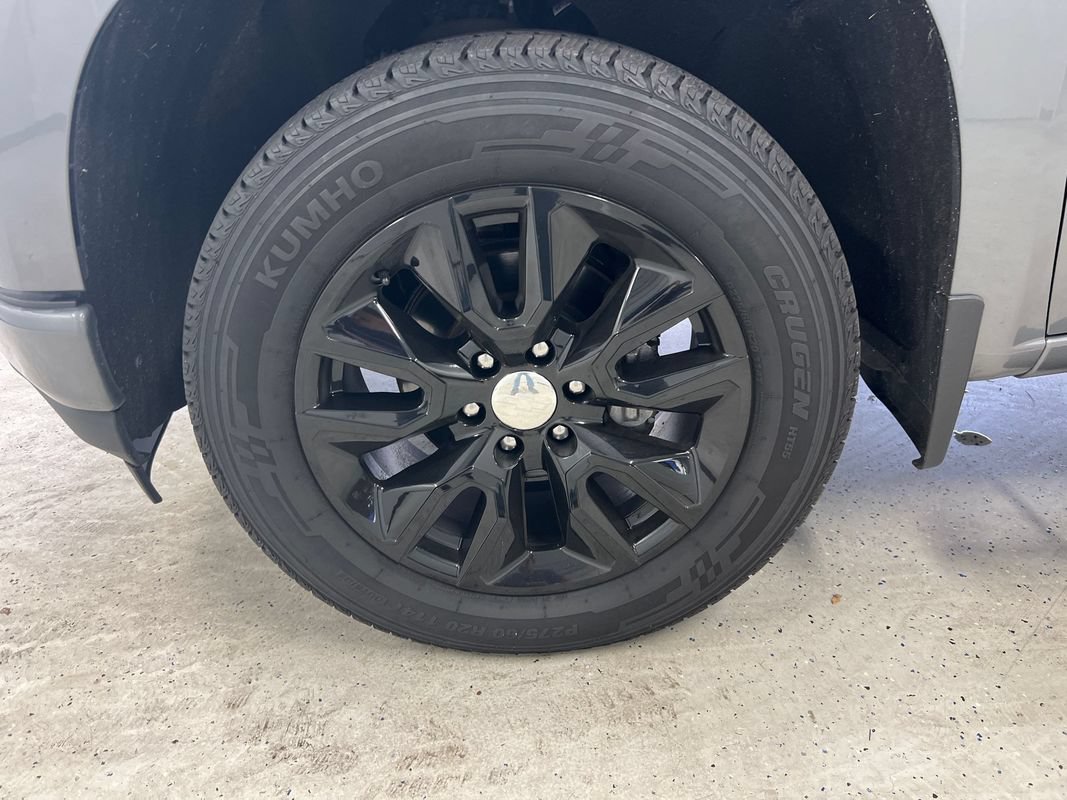 Used 2022 Chevrolet Silverado 1500 RST AWD/4WD image 7