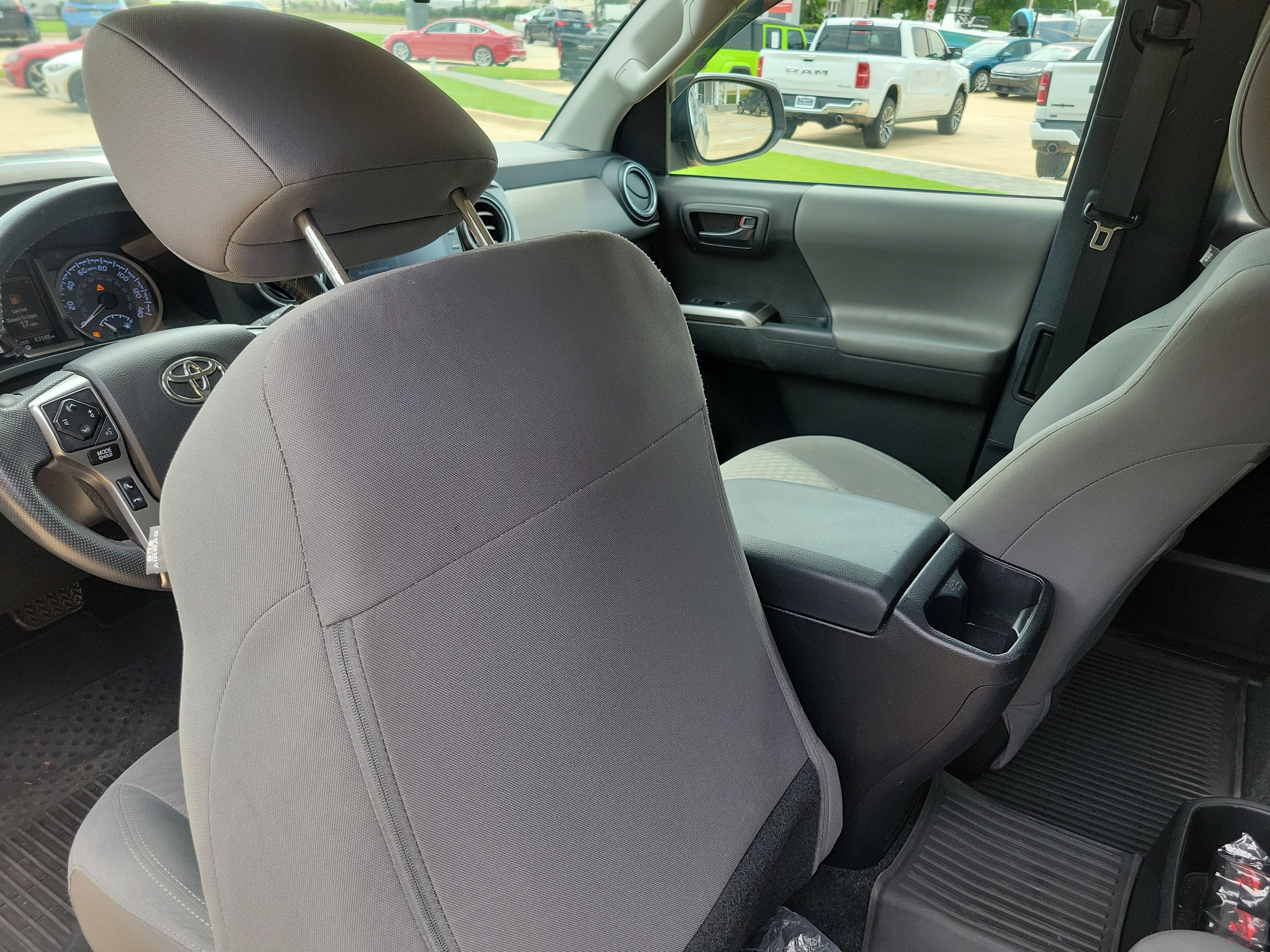 Used 2023 Toyota Tacoma SR5 RWD image 26