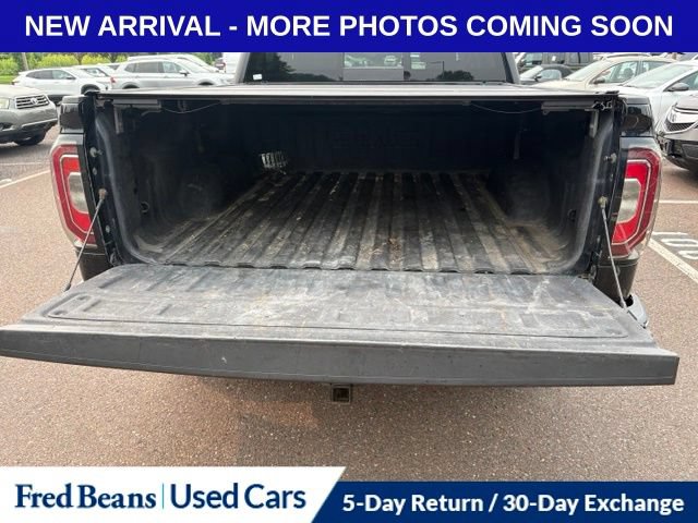 Used 2017 GMC Sierra 1500 SLT AWD/4WD image 8