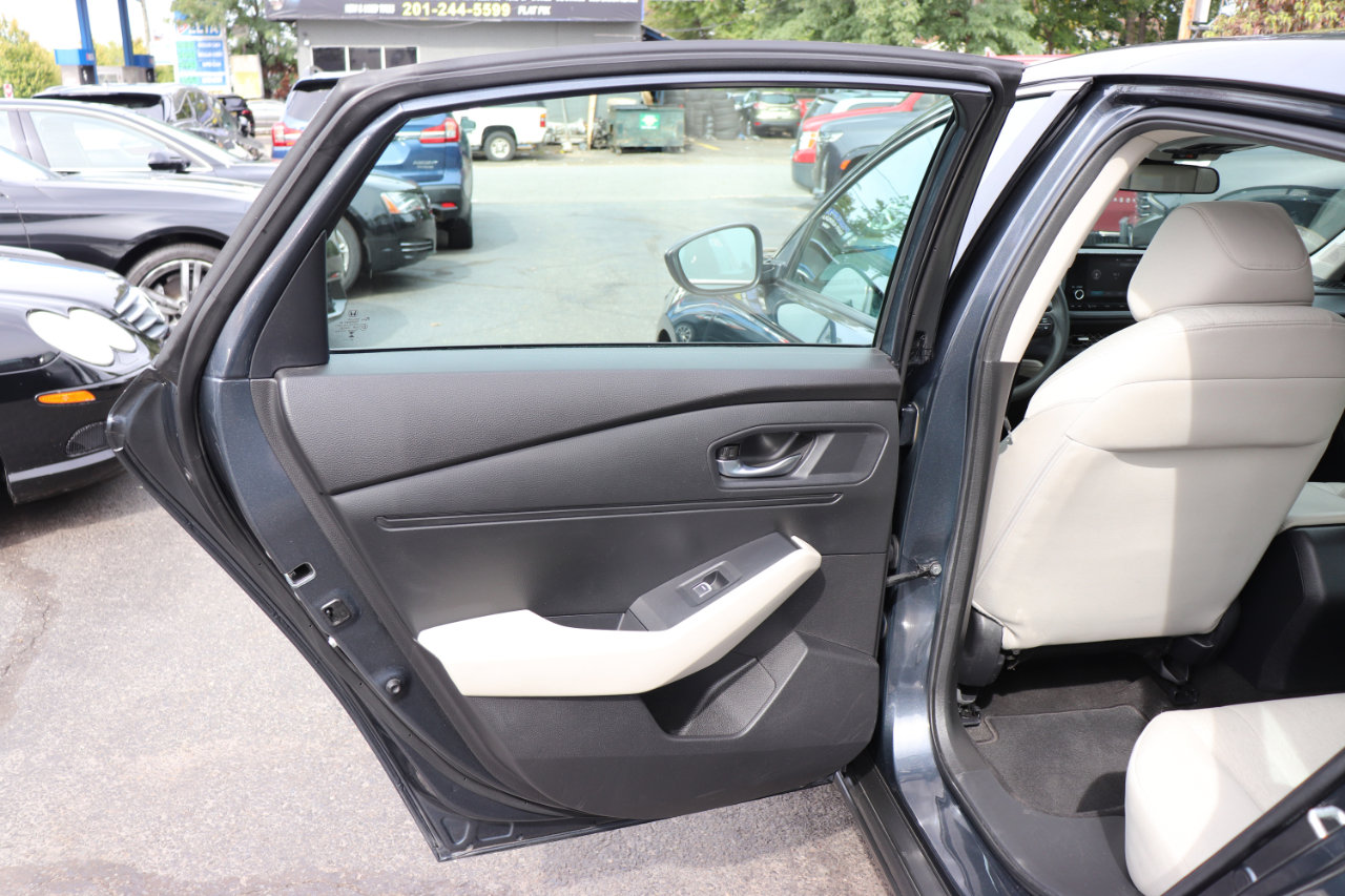 Used 2024 Honda Accord EX image 23