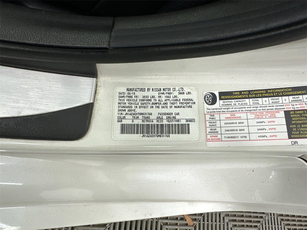 Used 2016 Nissan 370Z Coupe image 25