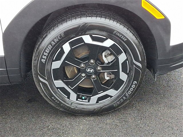 Used 2025 Hyundai Santa Fe SE image 9