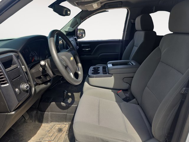 Used 2018 Chevrolet Silverado 1500 Custom w/ Custom Value Package AWD/4WD image 9