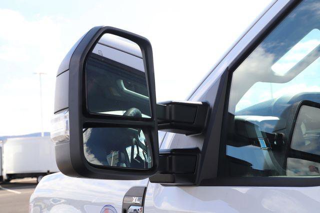 New 2026 Ford F350 XL w/ XL Chrome Package image 15