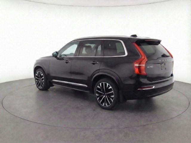 New 2026 Volvo XC90 B6 Plus w/ Protection Package Premier AWD/4WD image 35