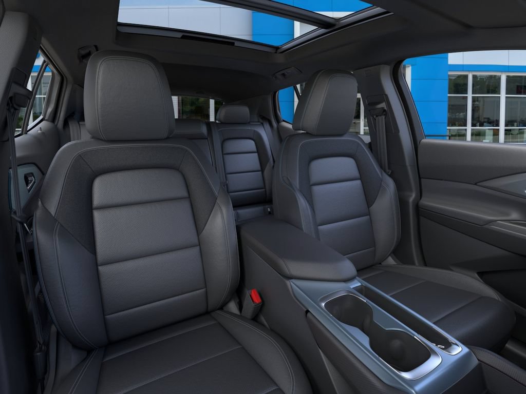 New 2026 Chevrolet Equinox EV LT AWD/4WD image 16
