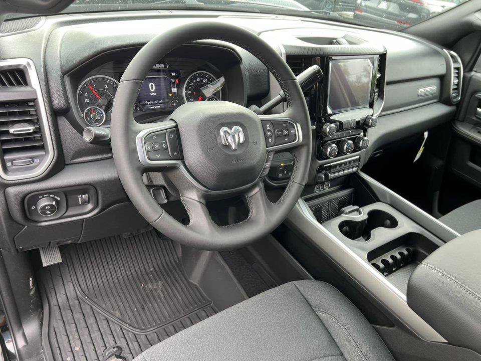 New 2027 RAM 2500 Big Horn AWD/4WD image 22