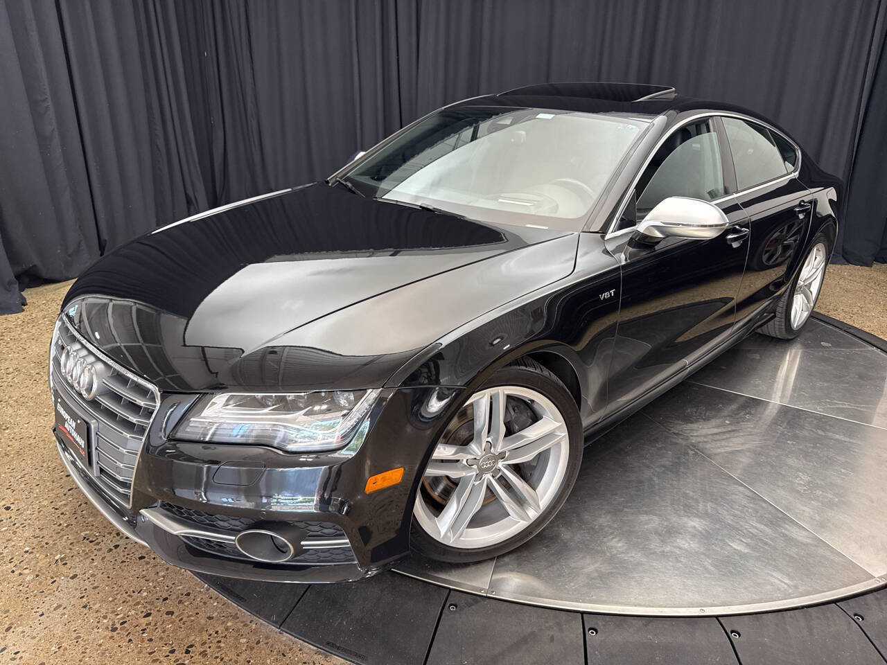 Used 2013 Audi S7 Prestige w/ Innovation Pkg image 2