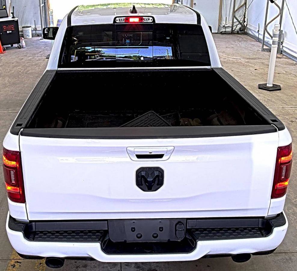 Used 2023 RAM 1500 Laramie AWD/4WD image 5