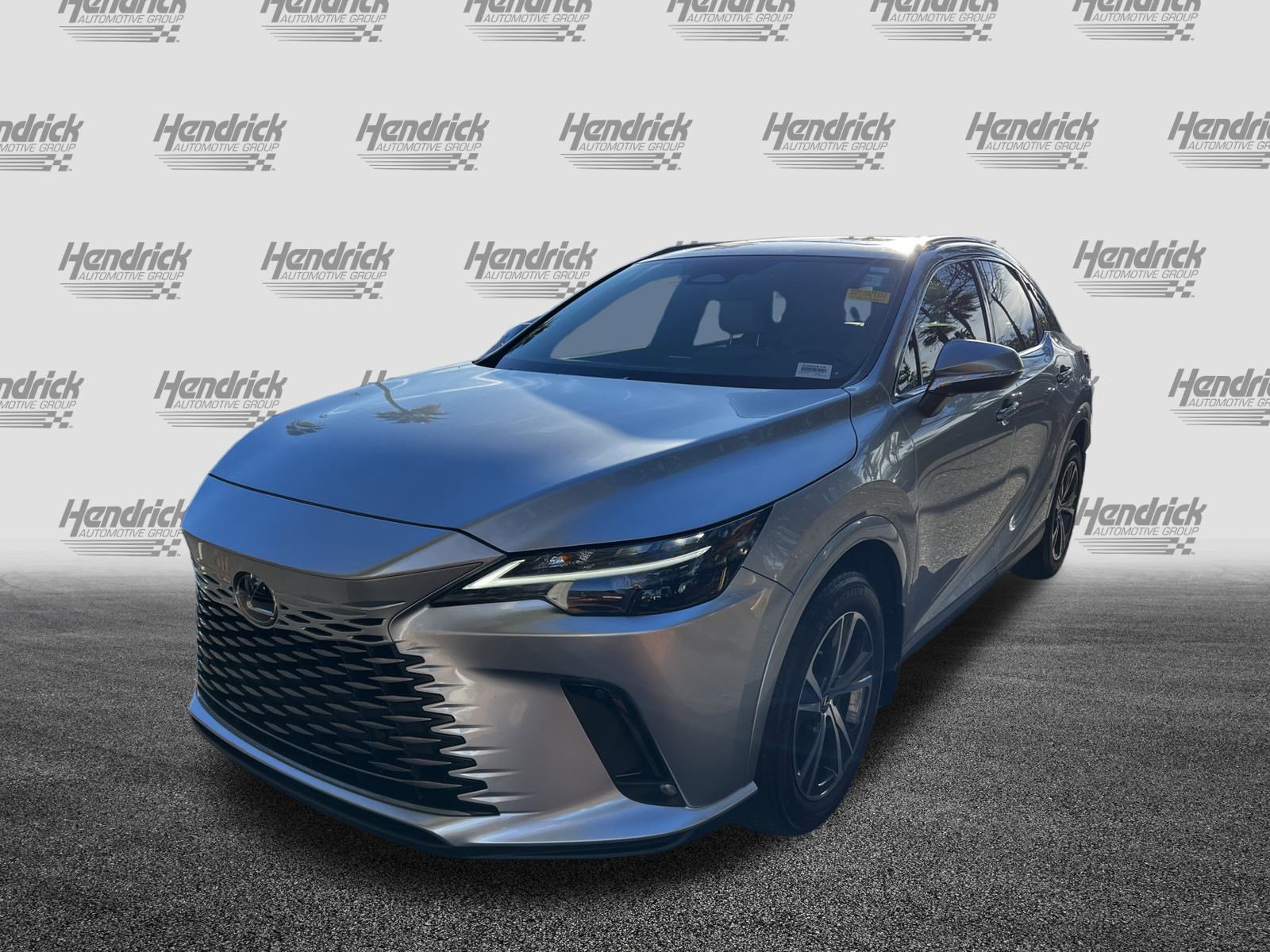 Used 2023 Lexus RX 350h image 5