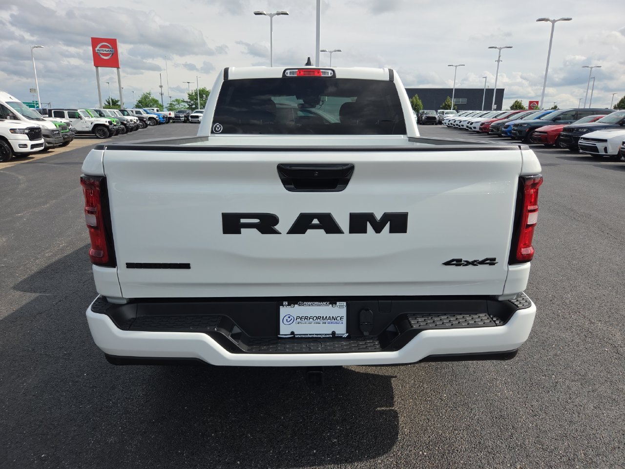 New 2026 RAM 1500 Big Horn w/ Night Edition AWD/4WD image 6