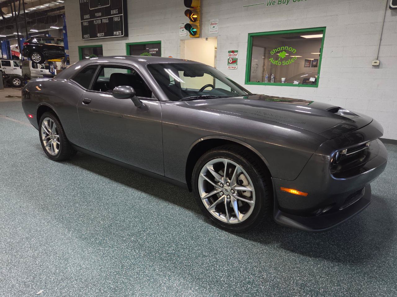 Used 2022 Dodge Challenger GT AWD/4WD image 4