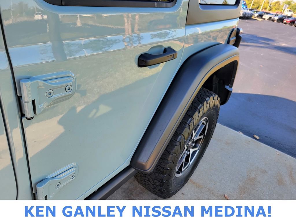 Used 2024 Jeep Wrangler Unlimited Rubicon image 12