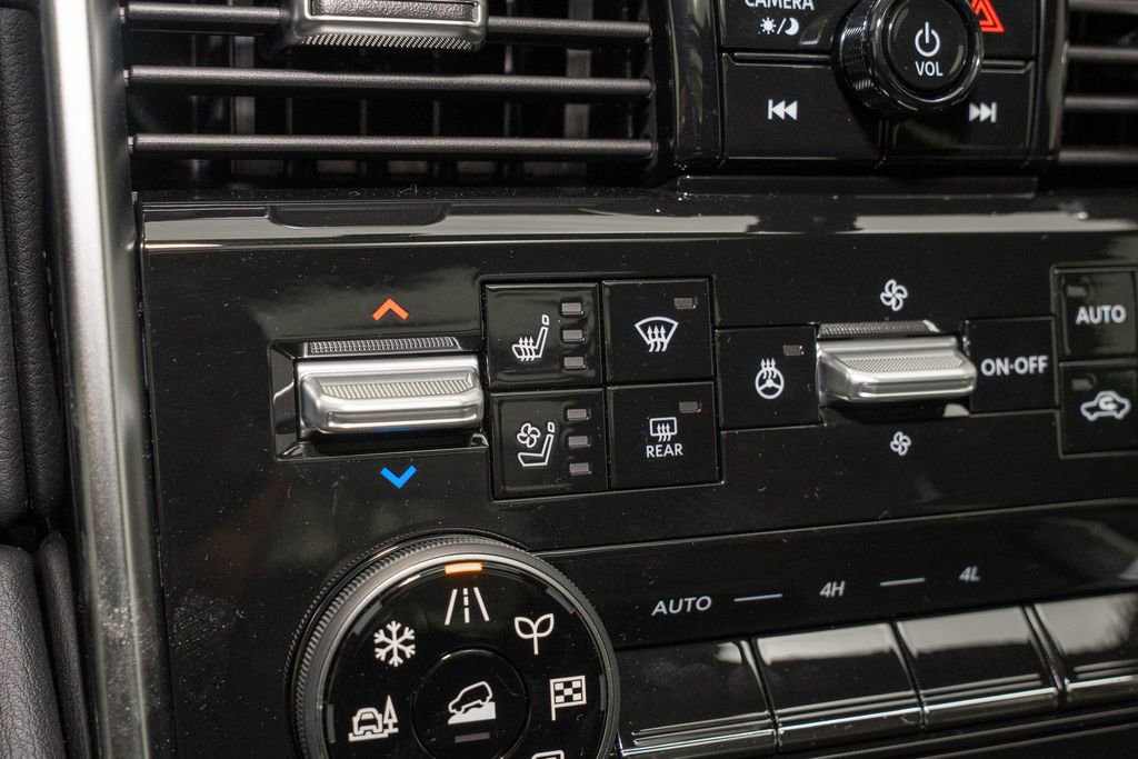 New 2026 Nissan Armada Platinum AWD/4WD image 17