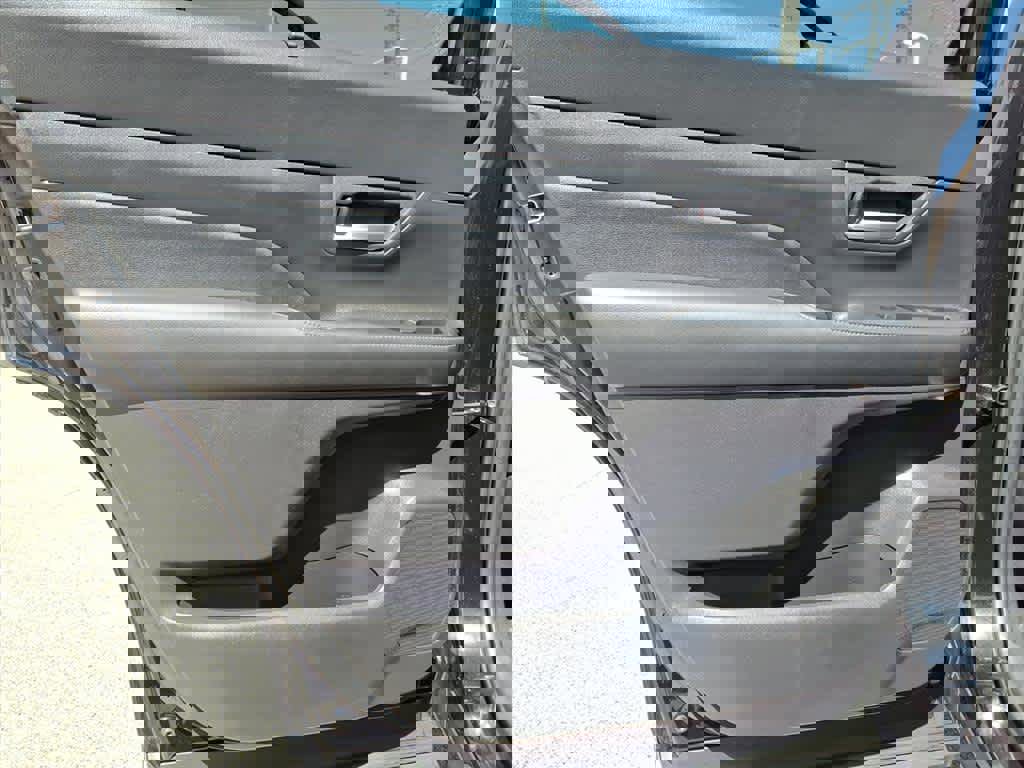 Certified 2025 Toyota Grand Highlander XLE image 20