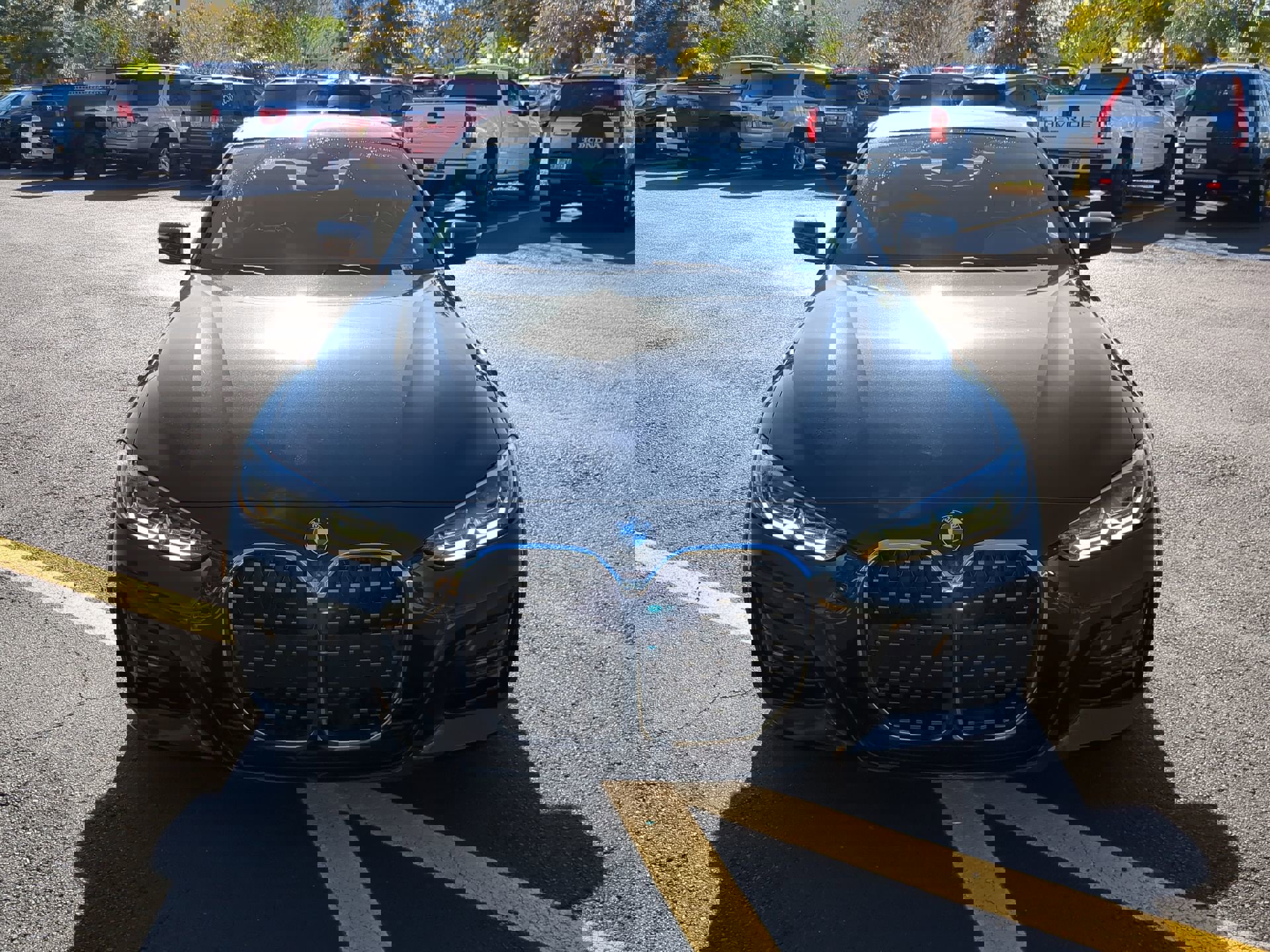 Used 2021 BMW 430i Coupe w/ M Sport Package image 4