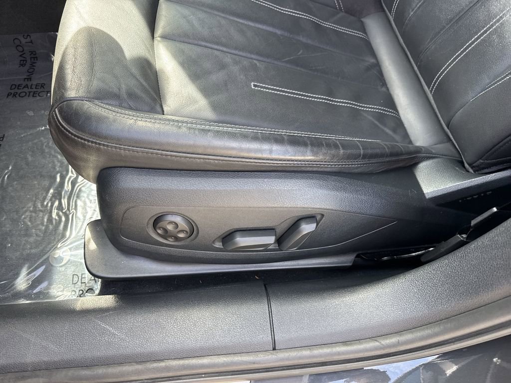 Used 2020 Audi A4 2.0T Premium w/ Convenience Package FWD image 41
