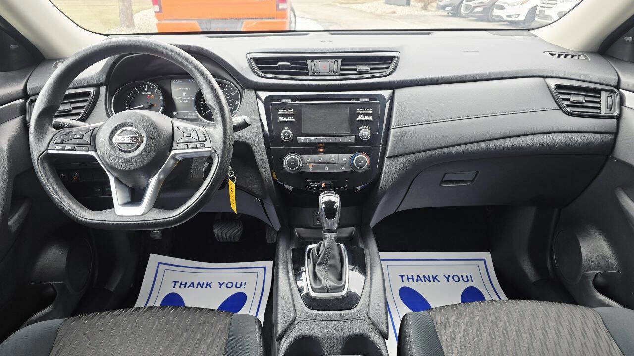 Used 2017 Nissan Rogue S image 15