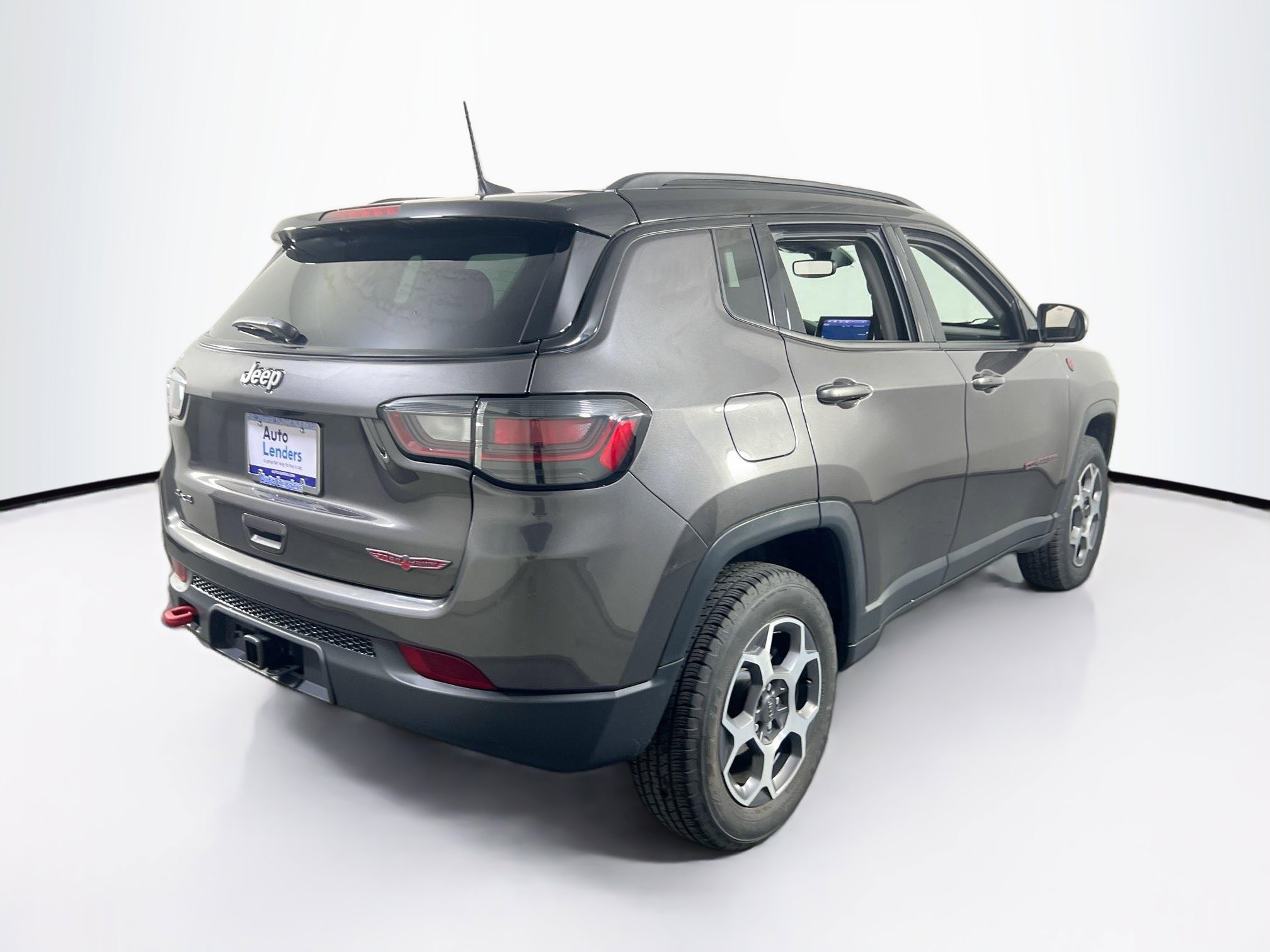 Used 2022 Jeep Compass Trailhawk w/ Trailhawk Elite Group image 5