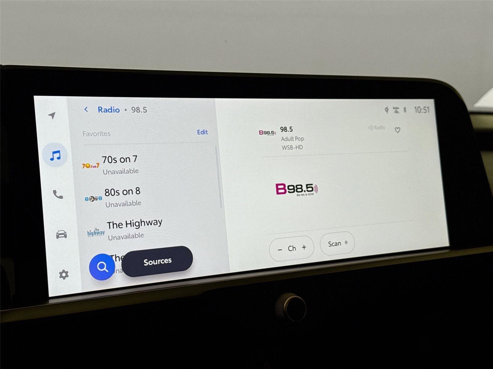 Certified 2025 Toyota Crown Platinum image 25