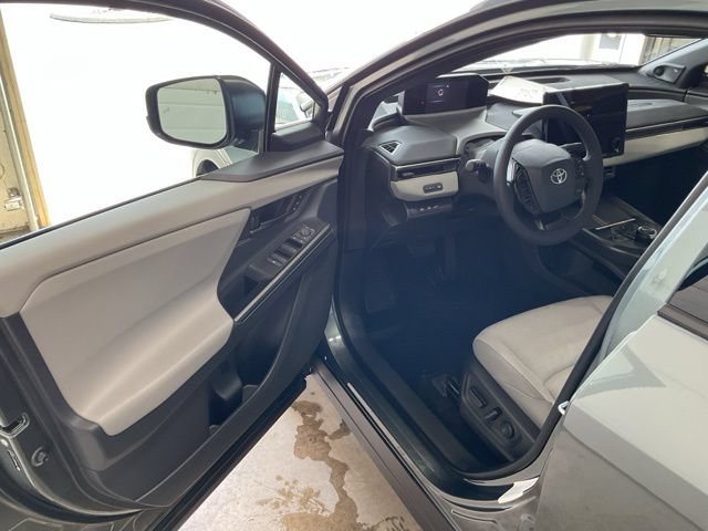 New 2026 Toyota C-HR AWD/4WD image 9