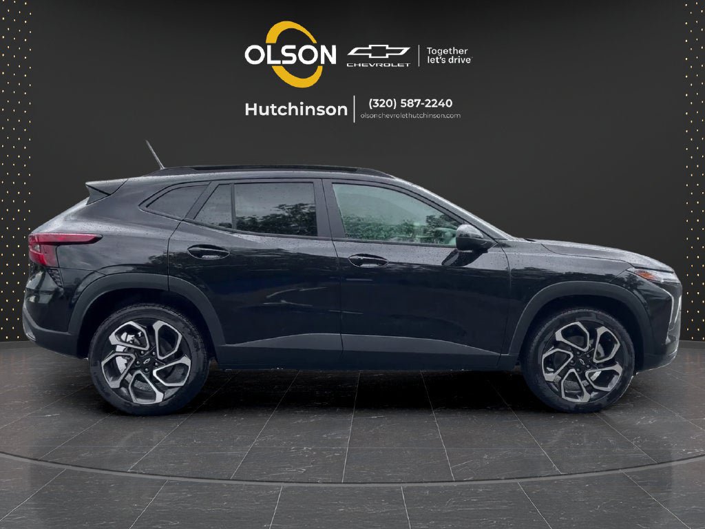 New 2026 Chevrolet Trax RS w/ Driver Confidence Package FWD image 11