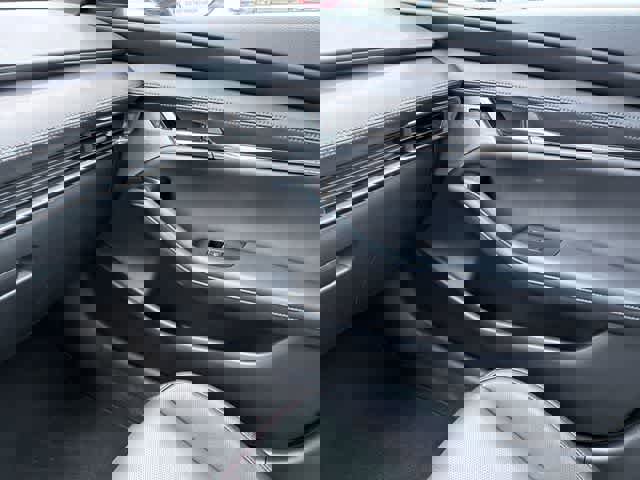 Used 2024 MAZDA MAZDA3 s image 33