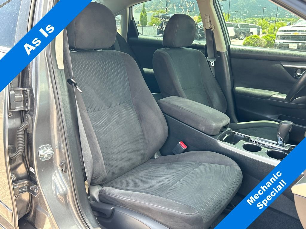 Used 2014 Nissan Altima 2.5 S w/ Display Audio Package FWD image 21