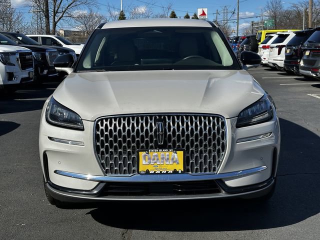 Certified 2024 Lincoln Corsair AWD w/ Equipment Group 101A image 2