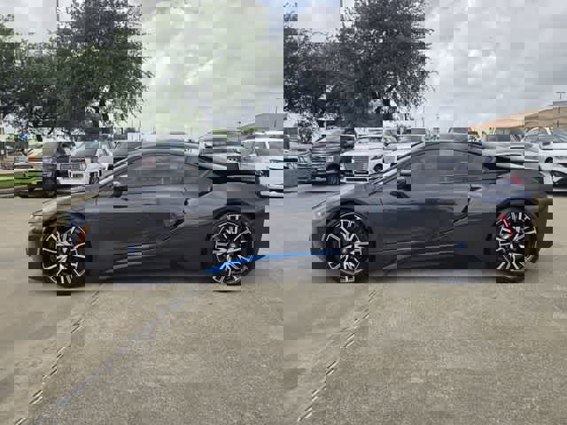 Used 2016 BMW i8 image 3