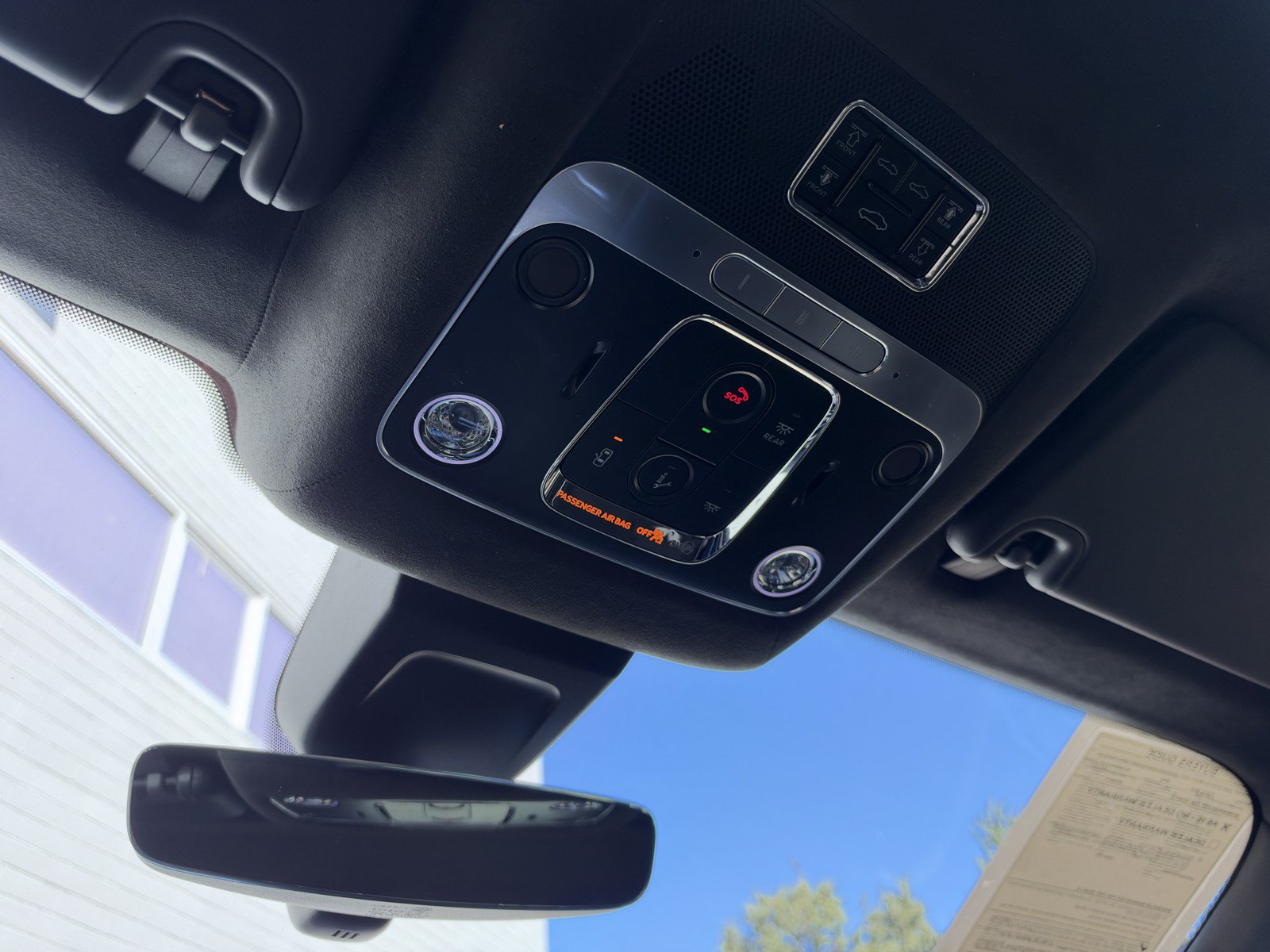 Certified 2023 Bentley Flying Spur W12 AWD/4WD image 34