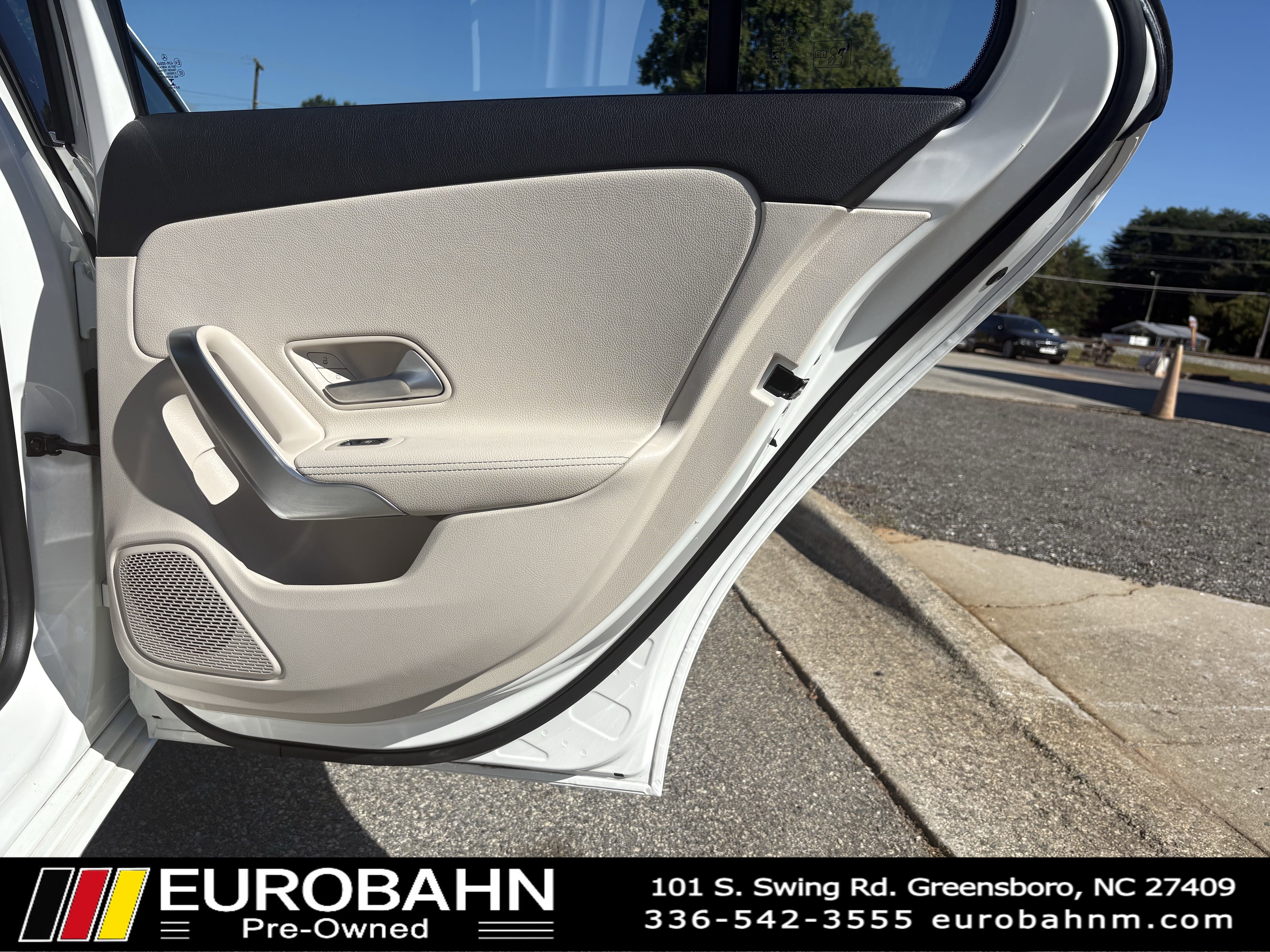 Used 2021 Mercedes-Benz A 220 image 13