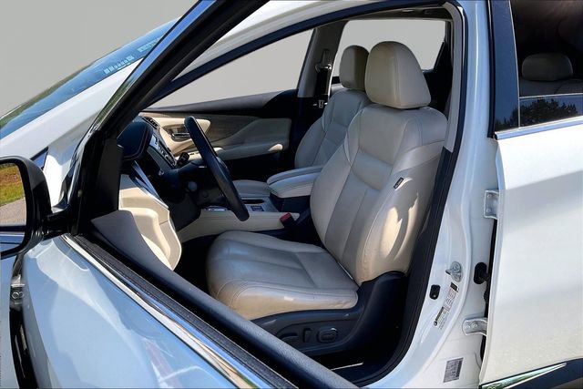 Used 2023 Nissan Murano SL w/ SL Moonroof Package FWD image 15