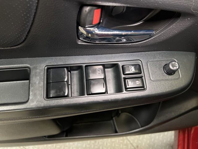 Used 2014 Subaru Impreza 2.0i Limited w/ Popular Package #2 image 40