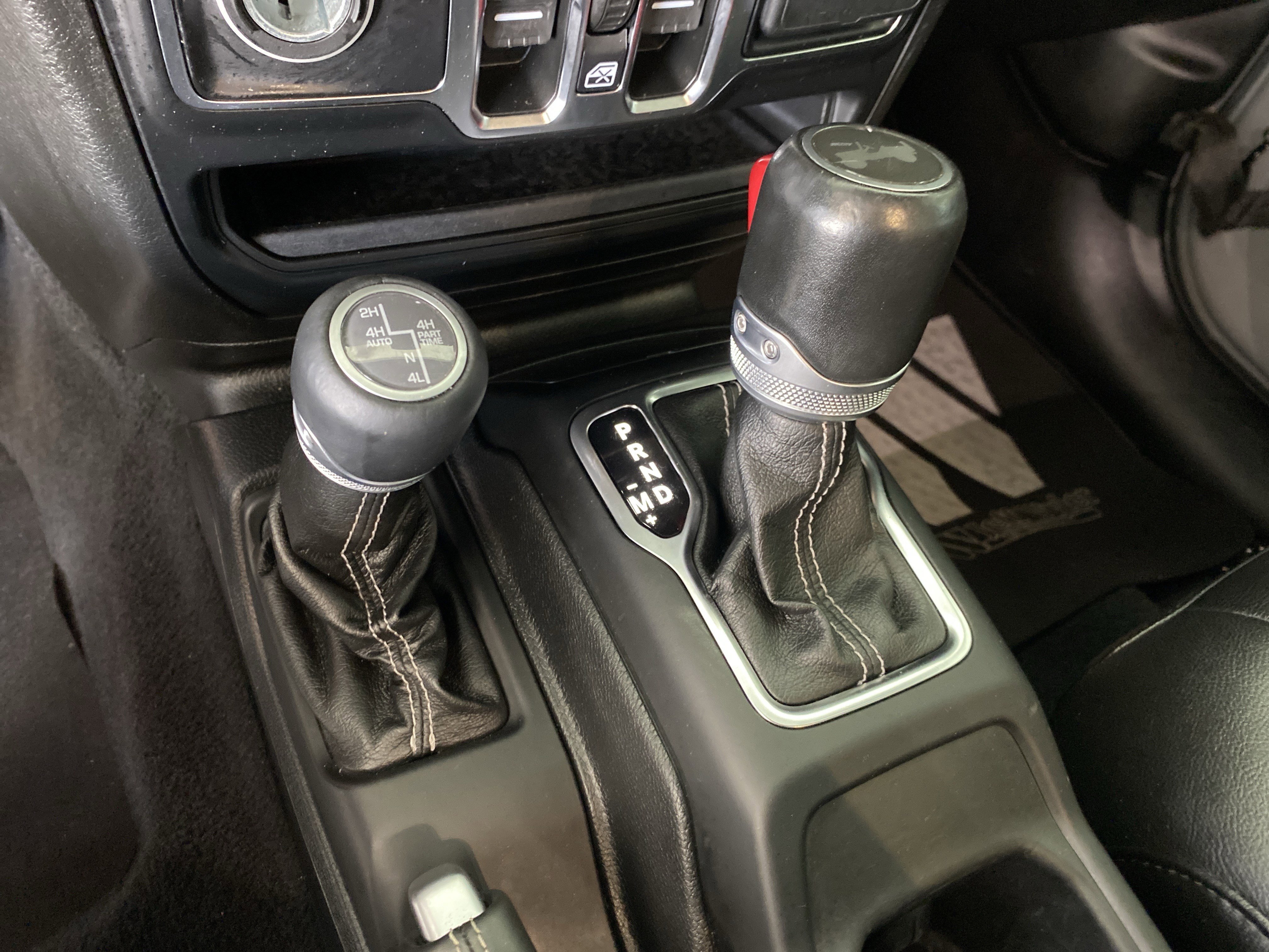 Used 2021 Jeep Wrangler Unlimited Sahara image 12