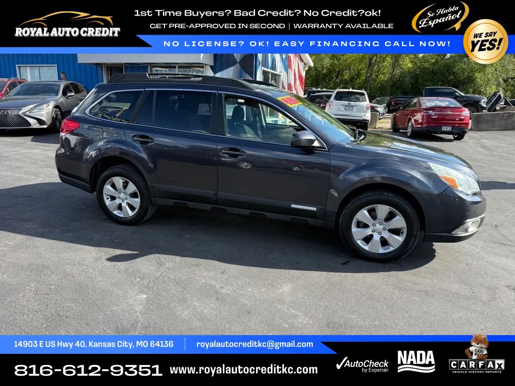 Used 2010 Subaru Outback 2.5i Premium AWD/4WD image 7