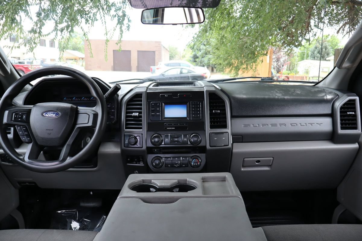 Used 2018 Ford F250 XL w/ Power Equipment Group AWD/4WD image 16