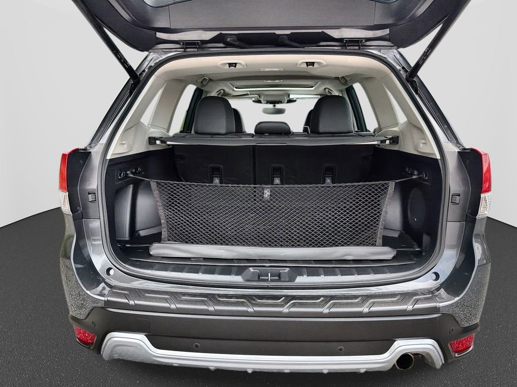 Certified 2023 Subaru Forester Touring AWD/4WD image 39