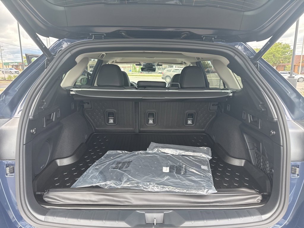 New 2025 Subaru Outback Touring XT image 31
