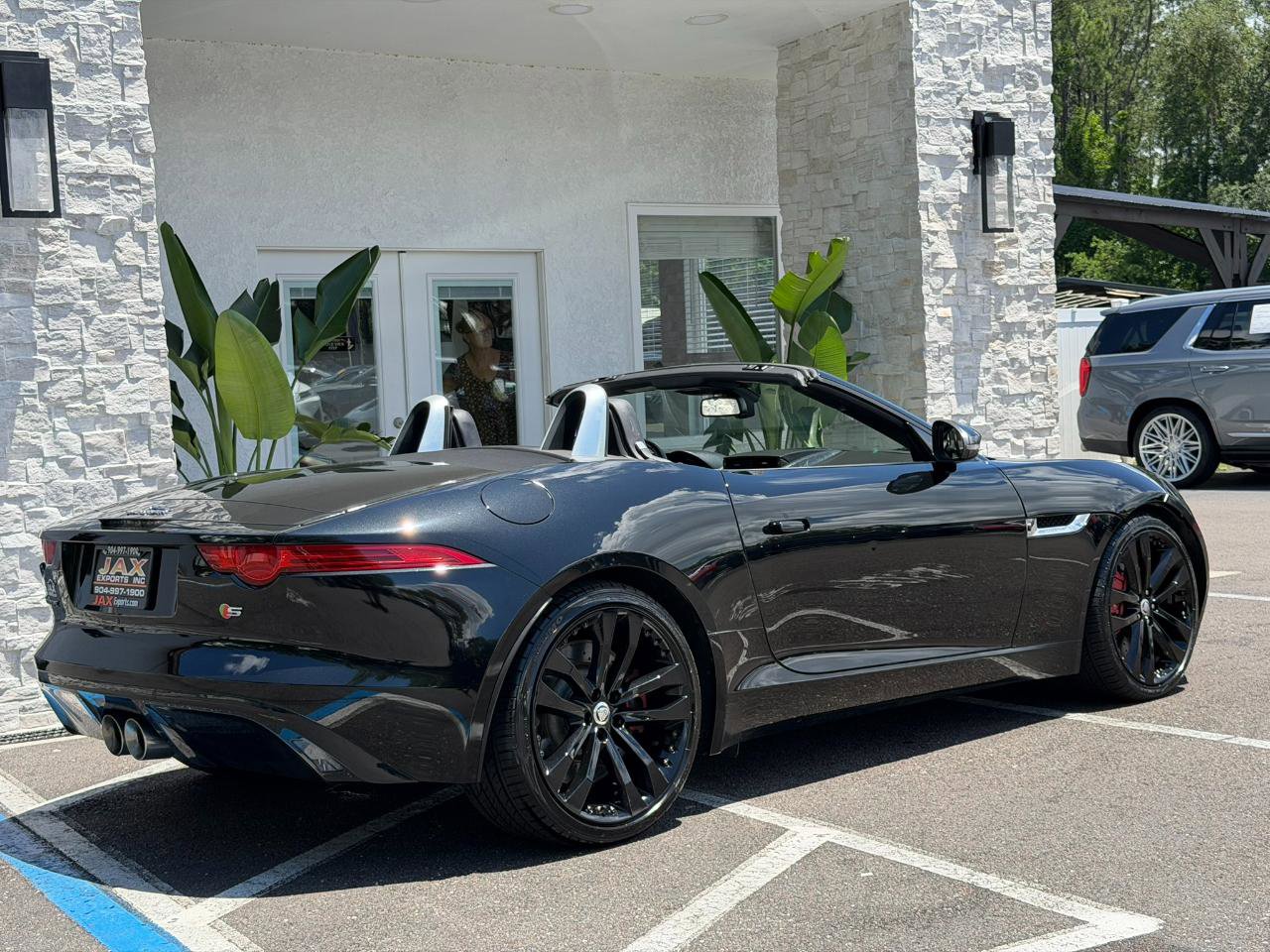 Used 2014 Jaguar F-TYPE S RWD image 17