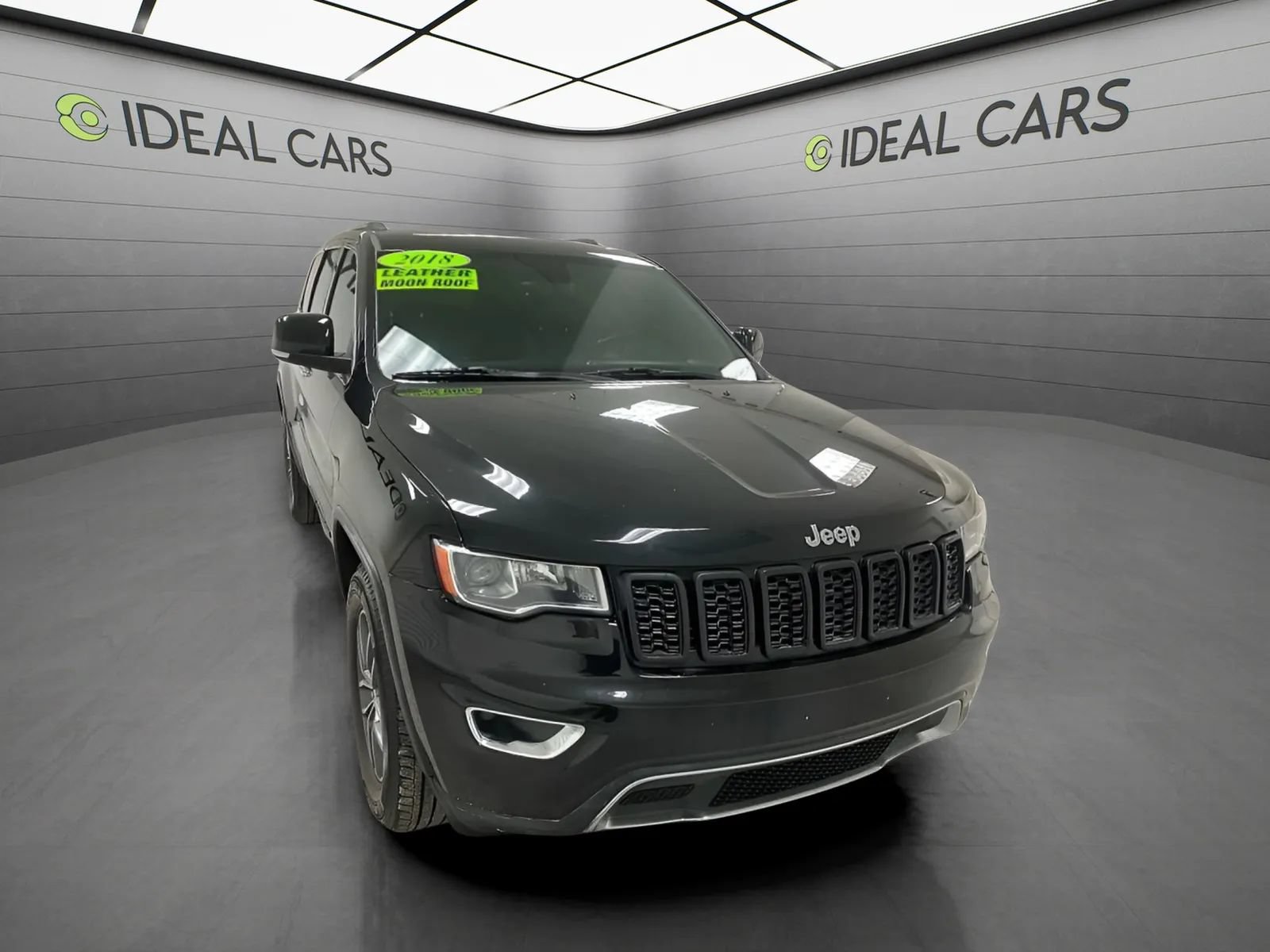 Used 2018 Jeep Grand Cherokee Limited RWD image 3