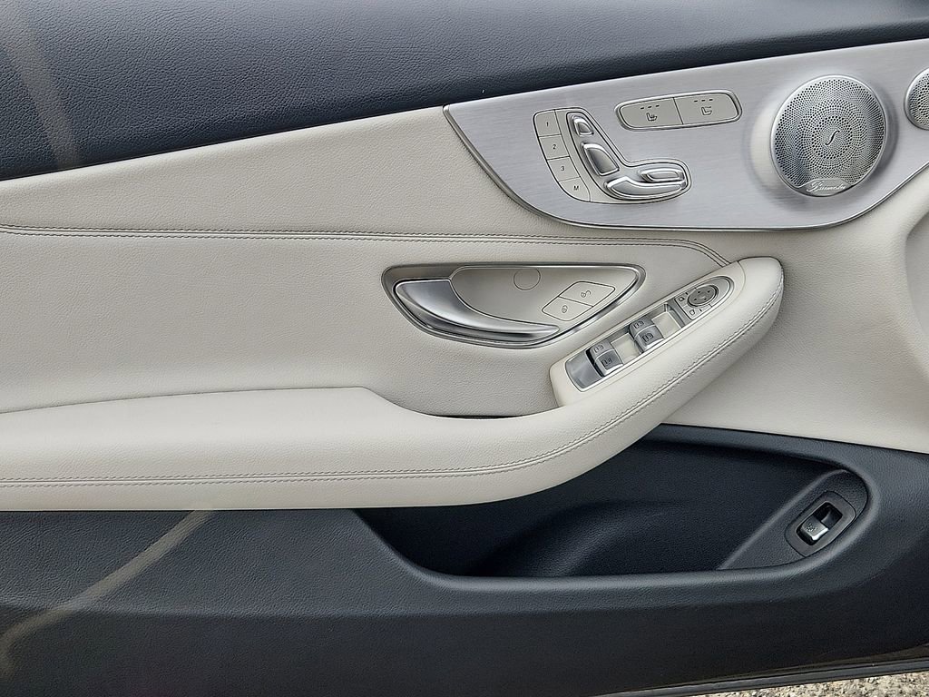 Used 2017 Mercedes-Benz C 300 4MATIC Cabriolet image 11