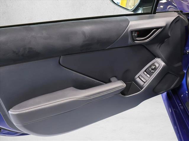 Used 2025 Toyota GR86 Premium w/ ALL Weather Mat Package (TMS) RWD image 11