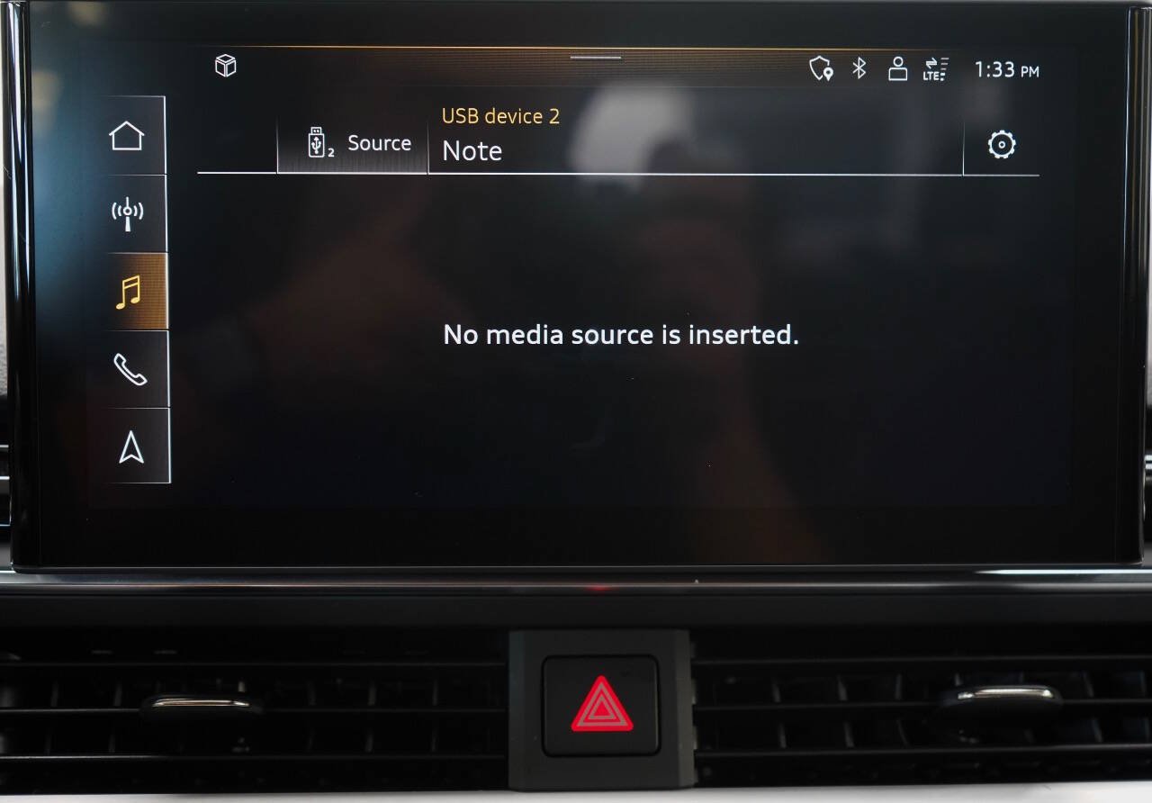 Used 2023 Audi A4 2.0T Premium Plus w/ Premium Plus Package AWD/4WD image 91