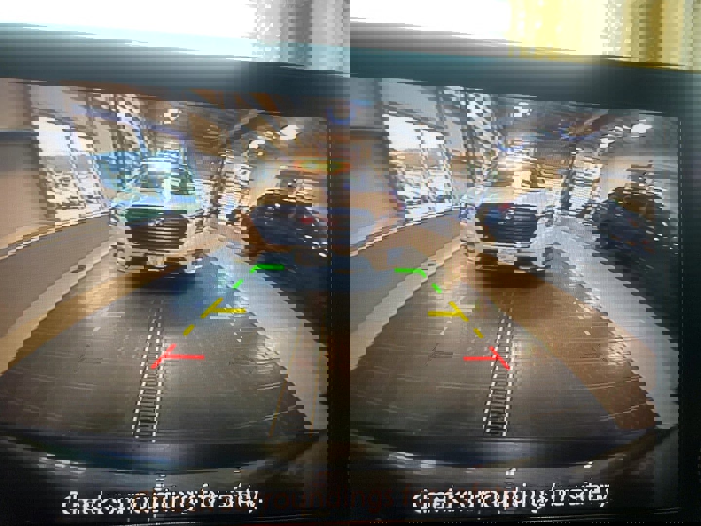 Used 2023 Nissan Rogue S image 11