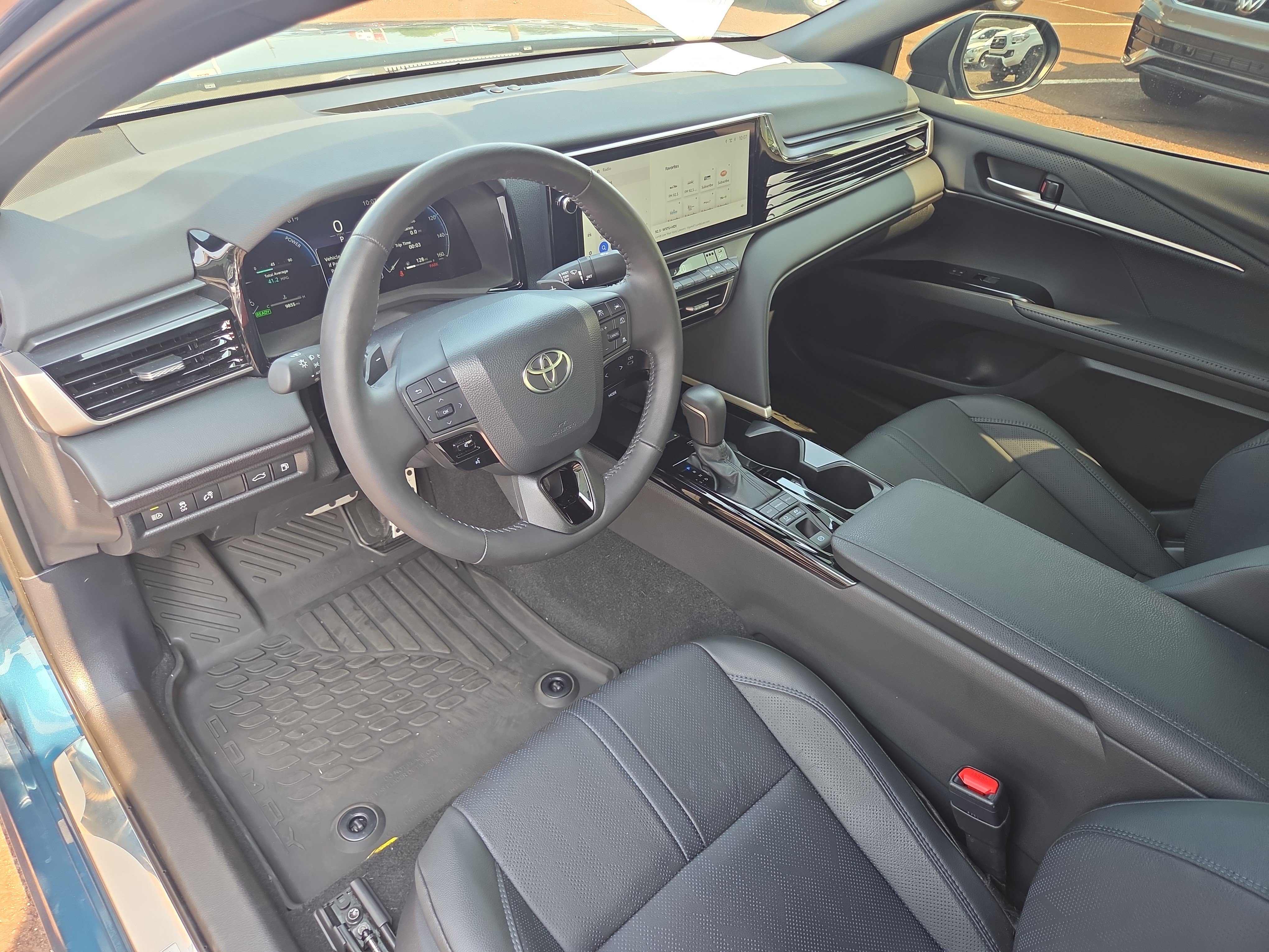 Certified 2025 Toyota Camry XSE FWD image 15