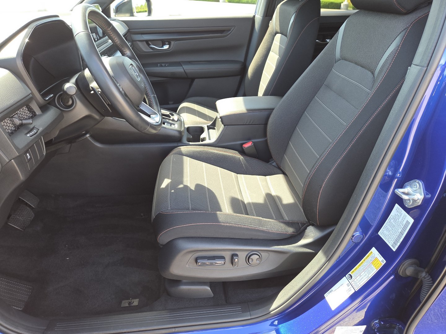 Used 2024 Honda CR-V Sport image 23